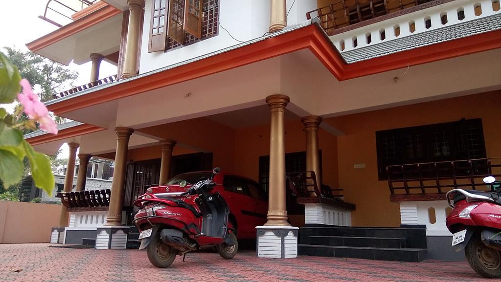 Navendu Home Stay Alappuzha Extérieur photo